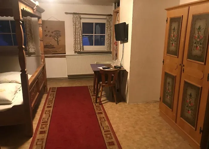 Πανσιόν Inntalhof 3*